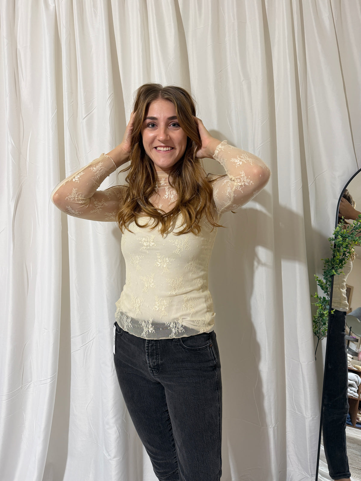 The Lily Lace Top